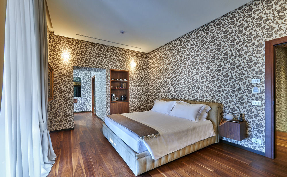 Villa Lario Resort Mandello Mandello del Lario Dış mekan fotoğraf