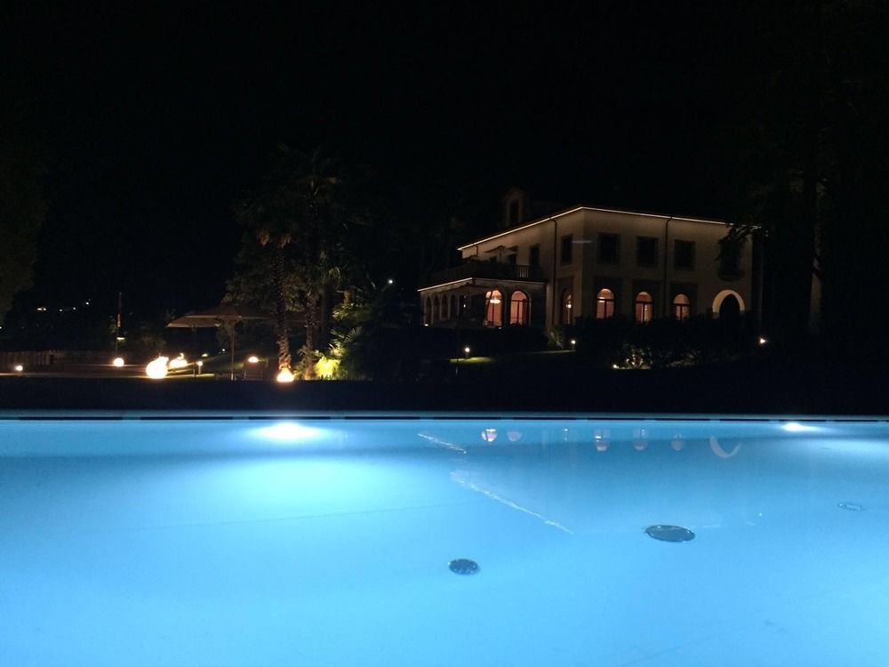 Villa Lario Resort Mandello Mandello del Lario Dış mekan fotoğraf